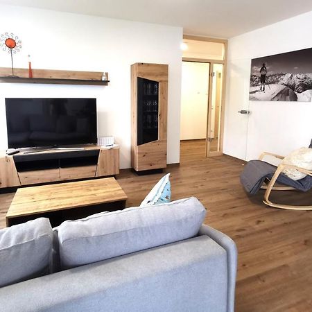 Ferienwohnungen Alpenliebe & Auszeit ซอนโทเฟิน ภายนอก รูปภาพ